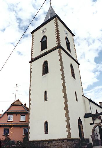 Clocher-porche vu du sud-ouest.