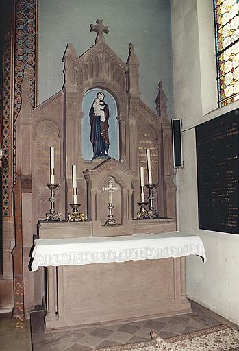 Vue de l'autel-retable secondaire de saint Joseph et l'Enfant (sud).