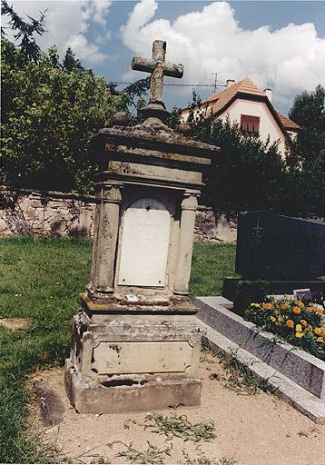 Vue des tombeaux de Michael Schaller (1833-1877) et de Katharina Leibig (1835-1882).