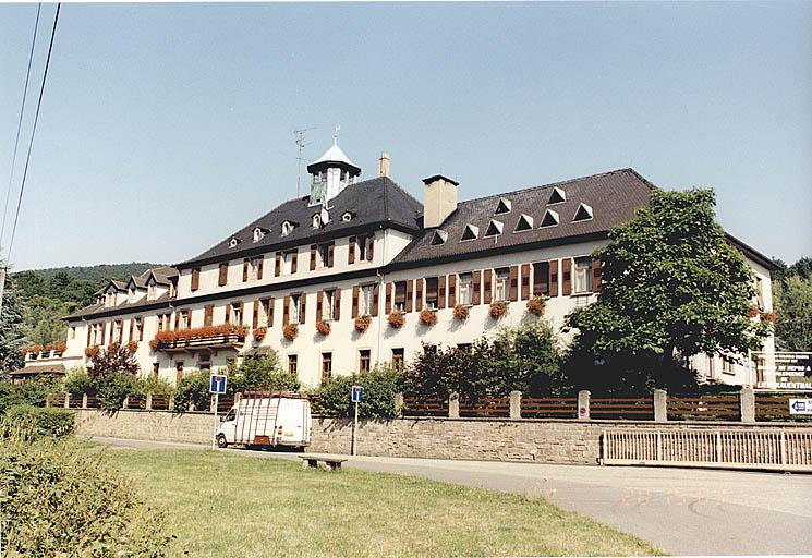Vue du Liebfrauenthal, hôtel et maison de repos, par Théo Berst, 1950. Vue du sud-ouest.