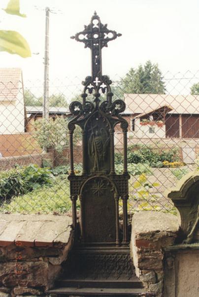 Fragment de tombeau, 2e moitié du 19e siècle.