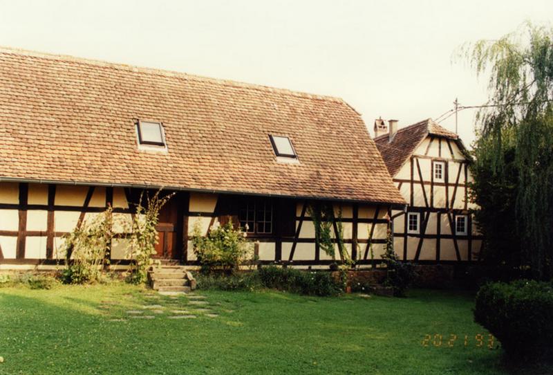 Elévation postérieure du bâtiment sud (cellier et logement). A droite le mur-pignon du logis.
