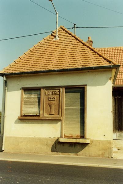 Laiterie, 47 rue Principale, datée 1939.