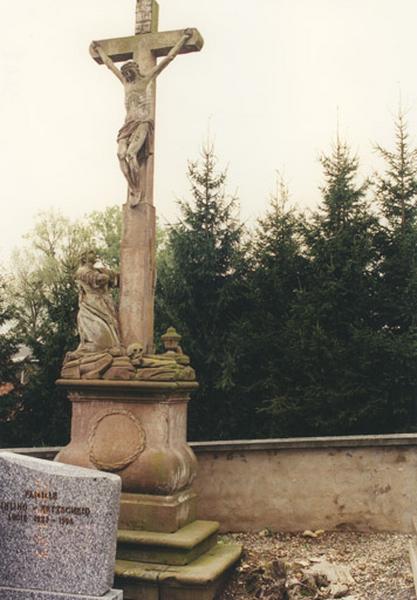 Croix de cimetière