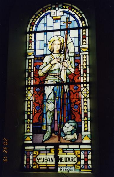 Verrière : sainte Jeanne d'Arc, par Ott frères, 1er quart du 20e siècle.