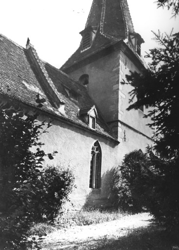 Vue de l'élévation sud de l'Eglise.