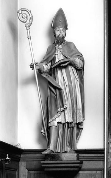 Statue de saint Hilaire.