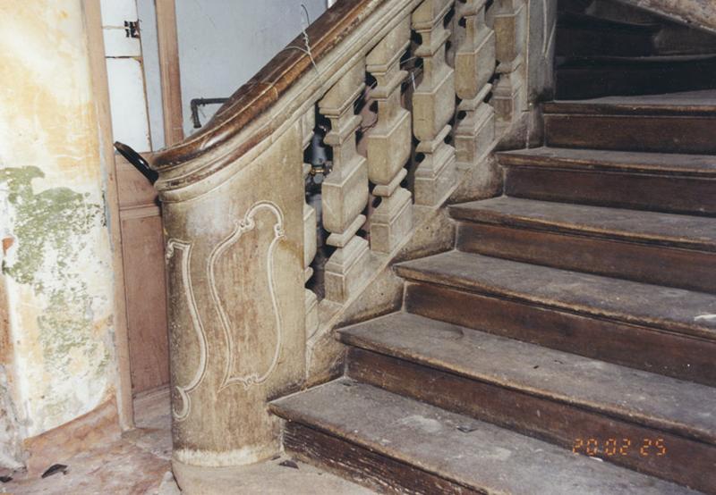 Escalier intérieur, le départ.