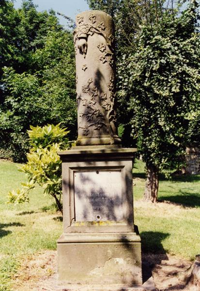 Tombeau d'Eugène Muckensturm, par J.B. Noé de Geudertheim, 1881.