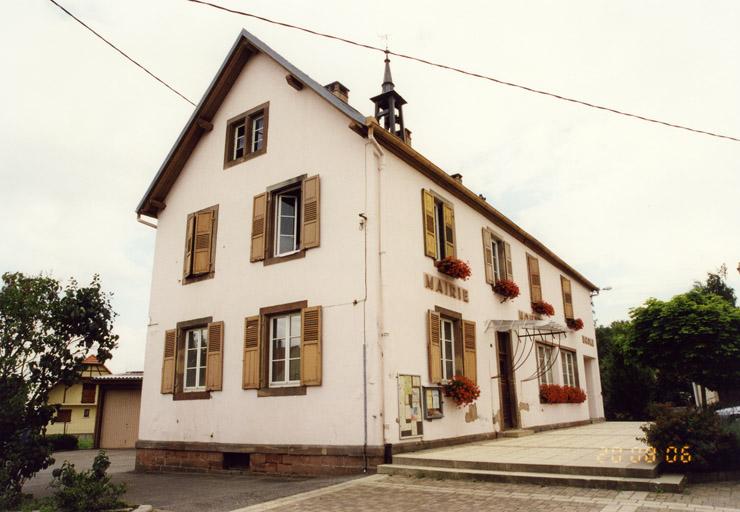Mairie-école, 1, rue de l'Eglise, 4e quart du 19e siècle.