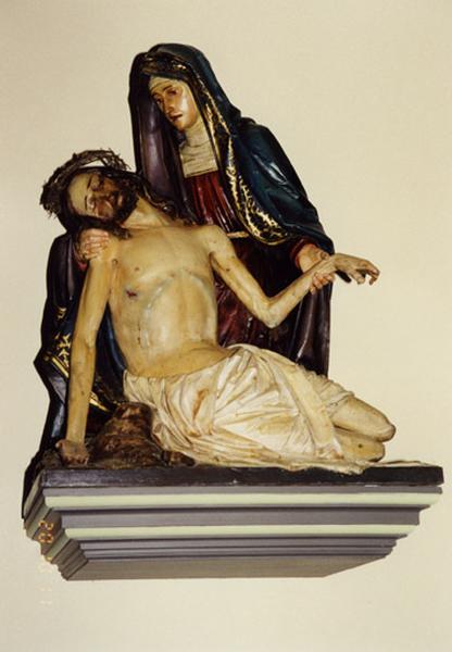 Groupe sculpté : Vierge de pitié, 4e quart du 19e siècle.