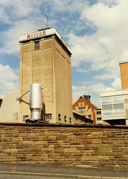 Brasserie Météor, 6, rue du Général-Lebocq, vue prise depuis la rue du Général-Gouraud.