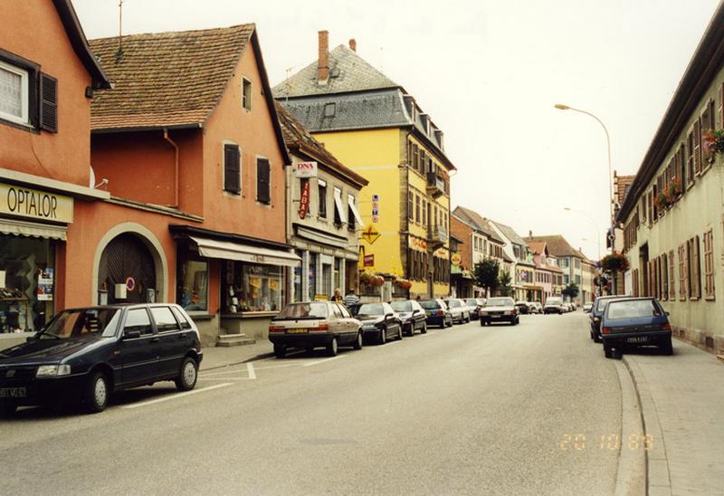 Rue du Général-Lebocq, vue d'ouest en est.