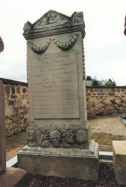 Tombeau de la famille Krieger, par T. Kuntz de Schiltigheim, 1863.