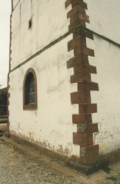 Tour-choeur : chaîne d'angle nord-est.