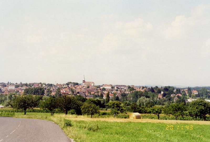 Vue de la ville prise du sud.