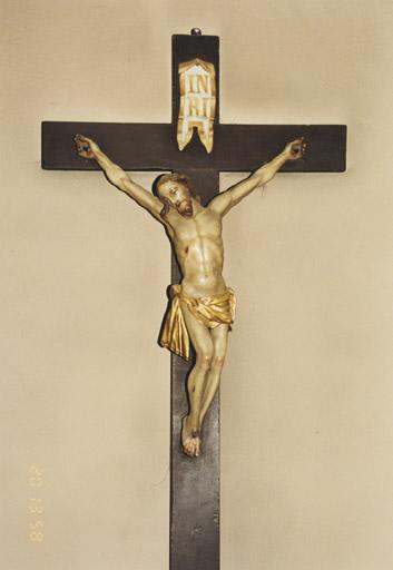 Croix de sacristie : Christ en croix, 1ère moitié du 19e siècle.