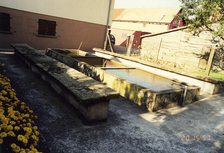 Lavoir (C), rue Haute, 20e siècle.