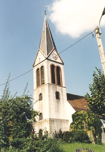 La tour vue du sud-ouest.