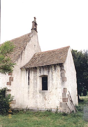 Vue du chevet de la nef, du choeur, depuis le sud-est.