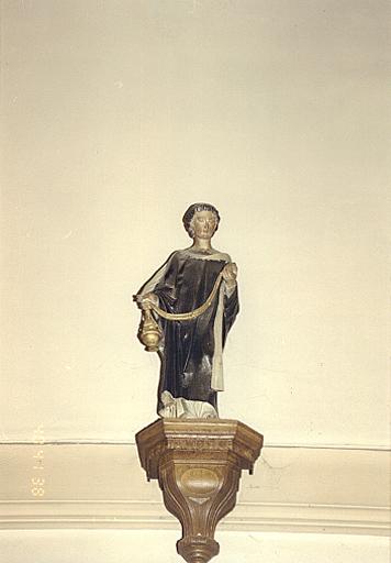 Vue d'ensemble de la statue No 6.