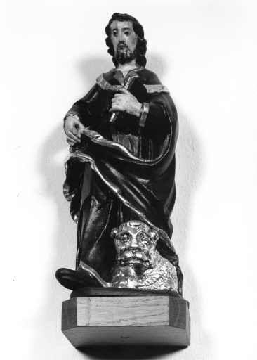 Statuette de saint Marc l'Evangéliste.