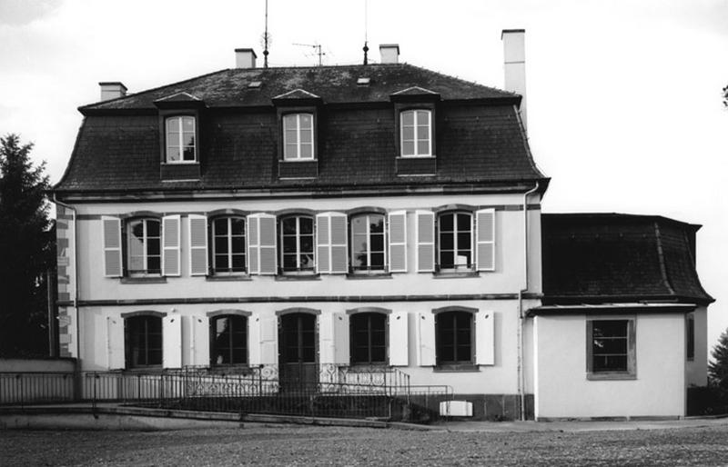 Vue d'ensemble de la façade nord.
