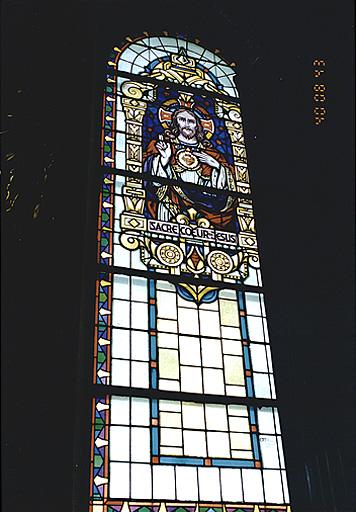 Vue d'ensemble de la verrière du sacré coeur de Jésus (baie No 1).