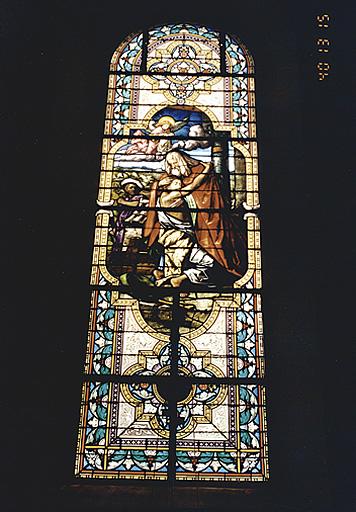 Vue d'ensemble de face : le retour du fils prodigue.