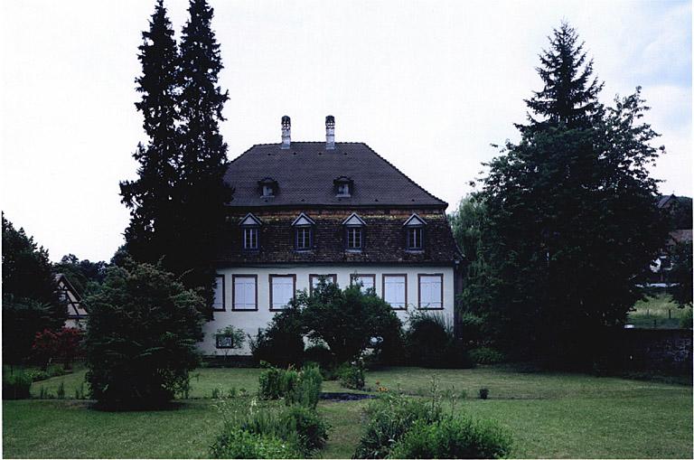 Vue d'ensemble sur le jardin.