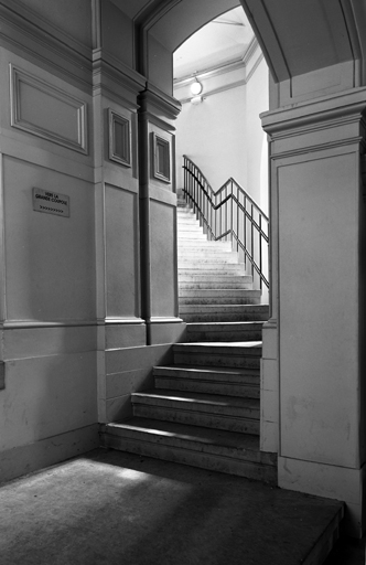 Vue de l'escalier menant au dôme de la grande coupole prise depuis le 1er étage.