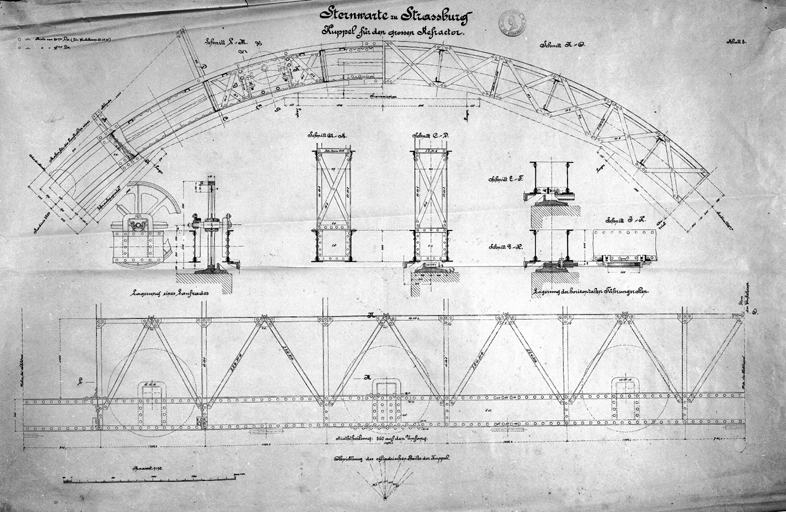 Planche montrant des détails du mécanisme d'ouverture de la coupole de la lunette équatoriale.