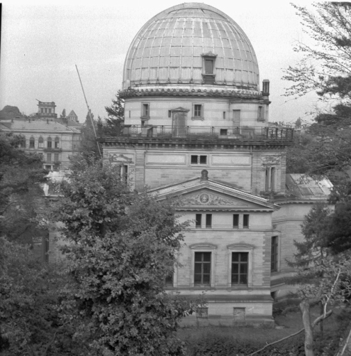 Abri d'instrument équatorial (grande coupole)