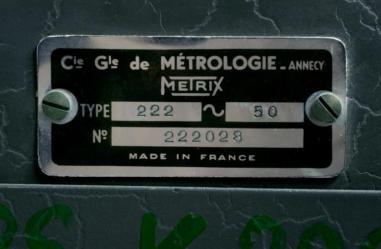 Vue de la plaque signalétique.