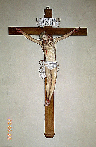 Croix : Christ en croix