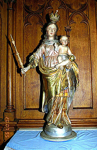 Statue : Vierge à l'Enfant