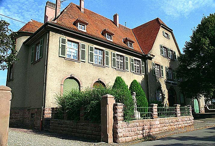 Vue de trois-quarts.