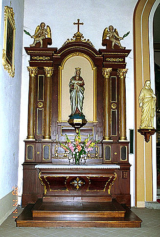 Autel-retable secondaire de la Vierge.