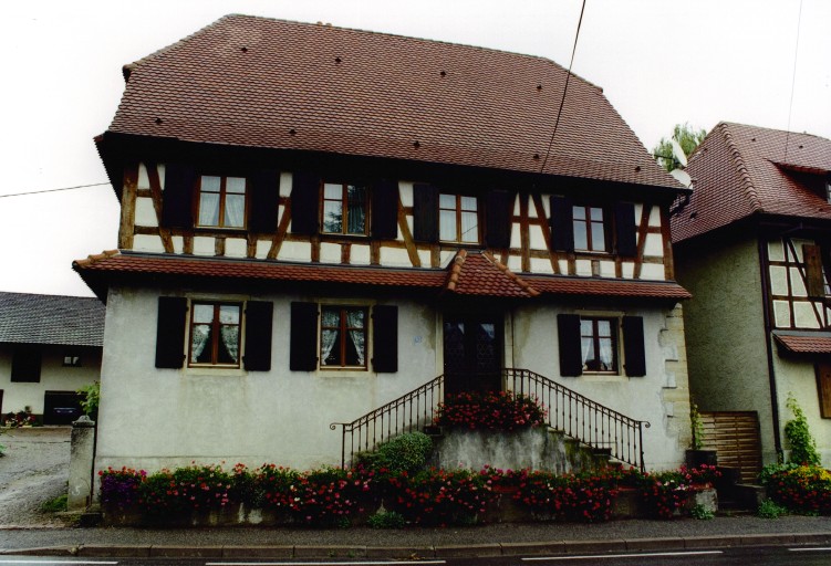 Vue du gouttereau sur rue (sud).