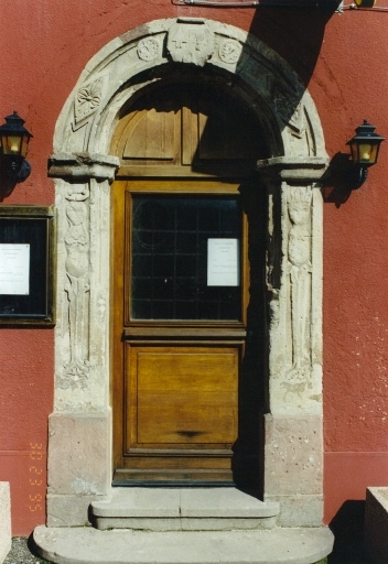 Porte d'entrée du commerce, 4e quart 16e siècle.