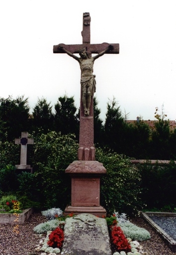 Croix de cimetière