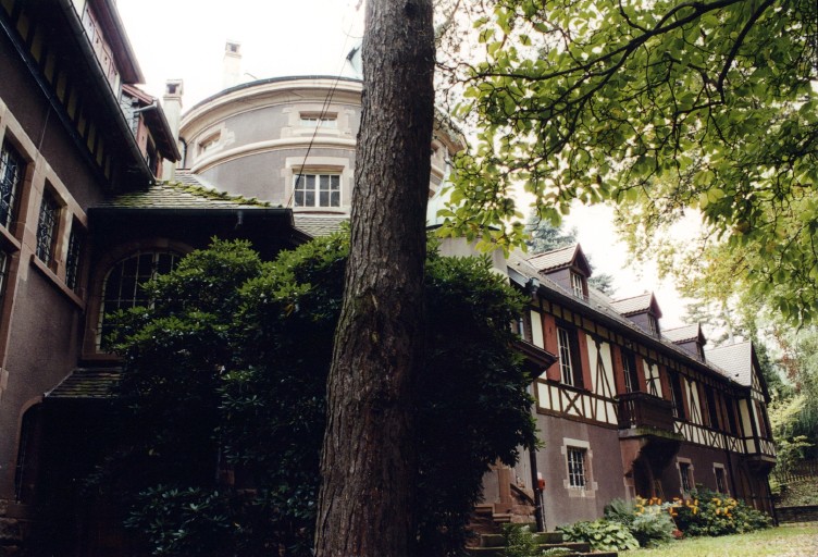 Aile ouest (façade nord), depuis le nord-est.