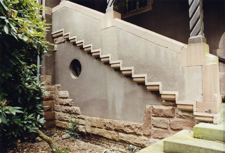 Escalier extérieur : détail.