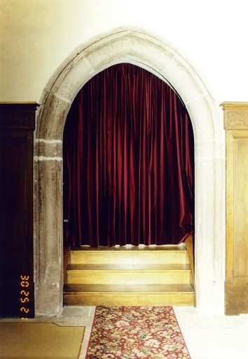 Arc entre le choeur et la chapelle latérale nord. Vue depuis le choeur, vers le nord.