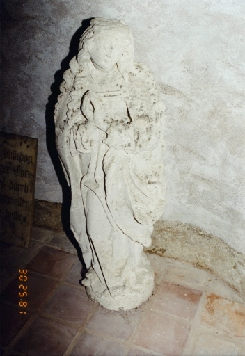 Statue de la Vierge.