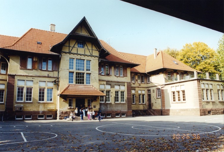 Vue d'ensemble depuis l'est.