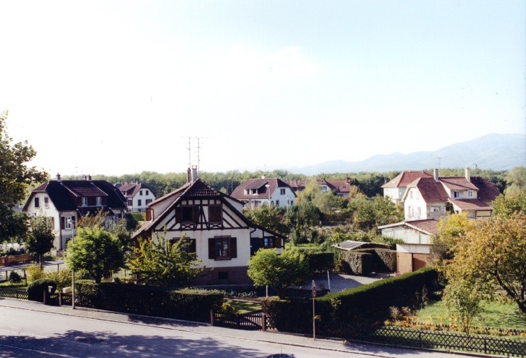 Vue générale depuis la rue des Fées.