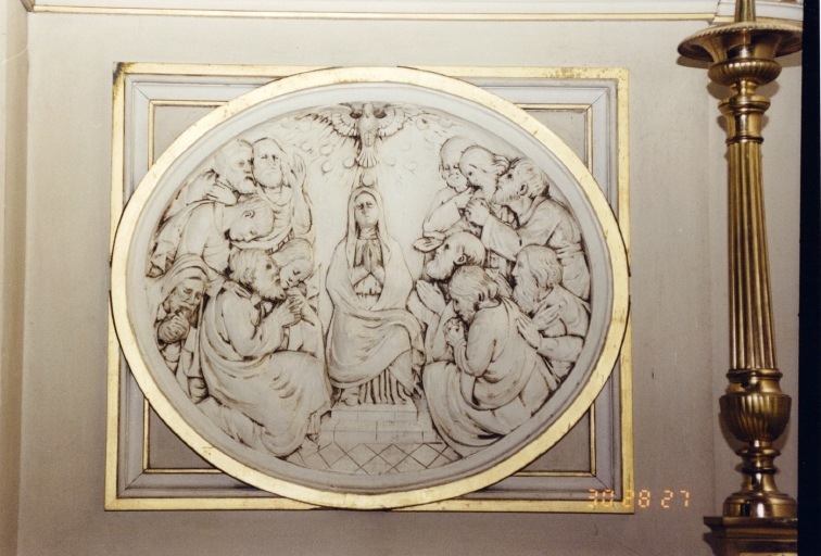 Détail du gradin sud, décor en bas-relief (Glorification de la Vierge).