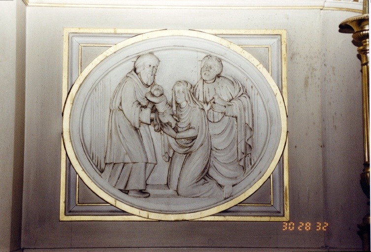 Détail du gradin nord, décor en bas-relief (Présentation au Temple).