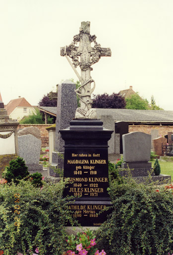 Monument sépulcral de la famille Klinger. Vue d'ensemble.